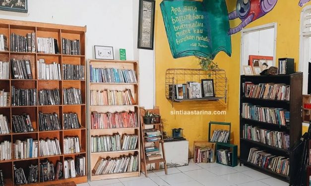 Mengejar Aan Mansyur Hingga ke Katakerja Makassar